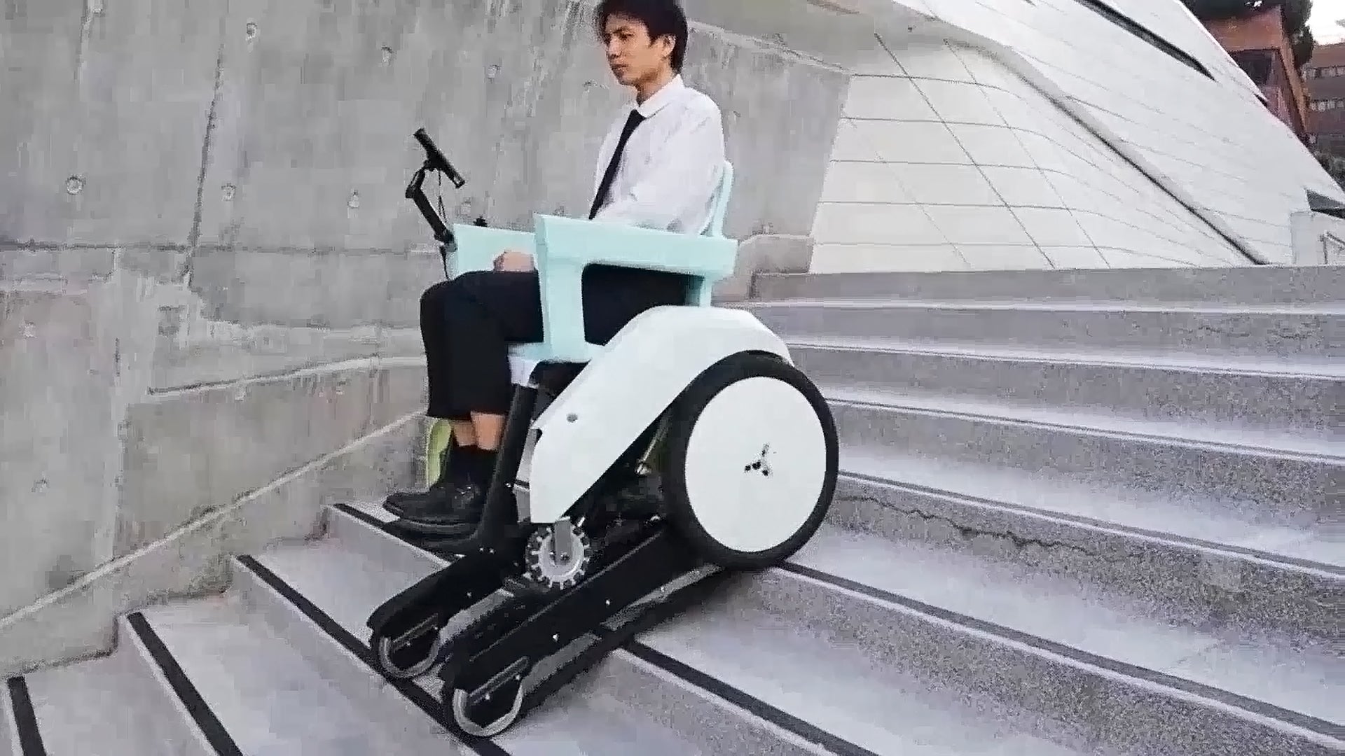 Libpet Power Staircase Climbing Wheelchair