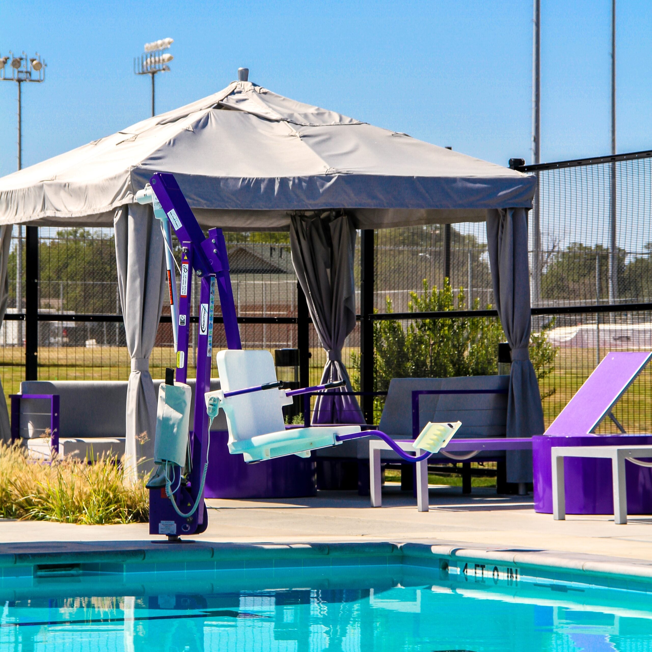 Aqua Creek Mighty 600 Pool Lift F-MTY600